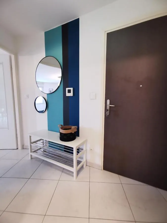 Cote Gare - Gare - Centre-Ville - Parking - Netflix - Wifi - Disney+ - Terrasse Άννεσι Γαλλία
