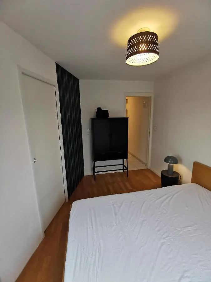 Cote Gare - Gare - Centre-Ville - Parking - Netflix - Wifi - Disney+ - Terrasse Άννεσι Διαμέρισμα