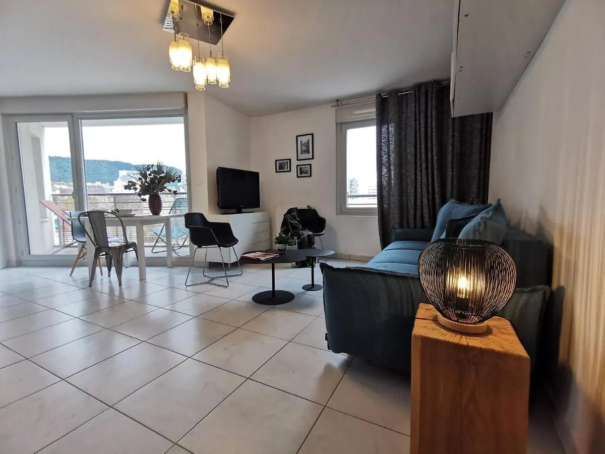 Cote Gare - Gare - Centre-Ville - Parking - Netflix - Wifi - Disney+ - Terrasse Άννεσι 0*,